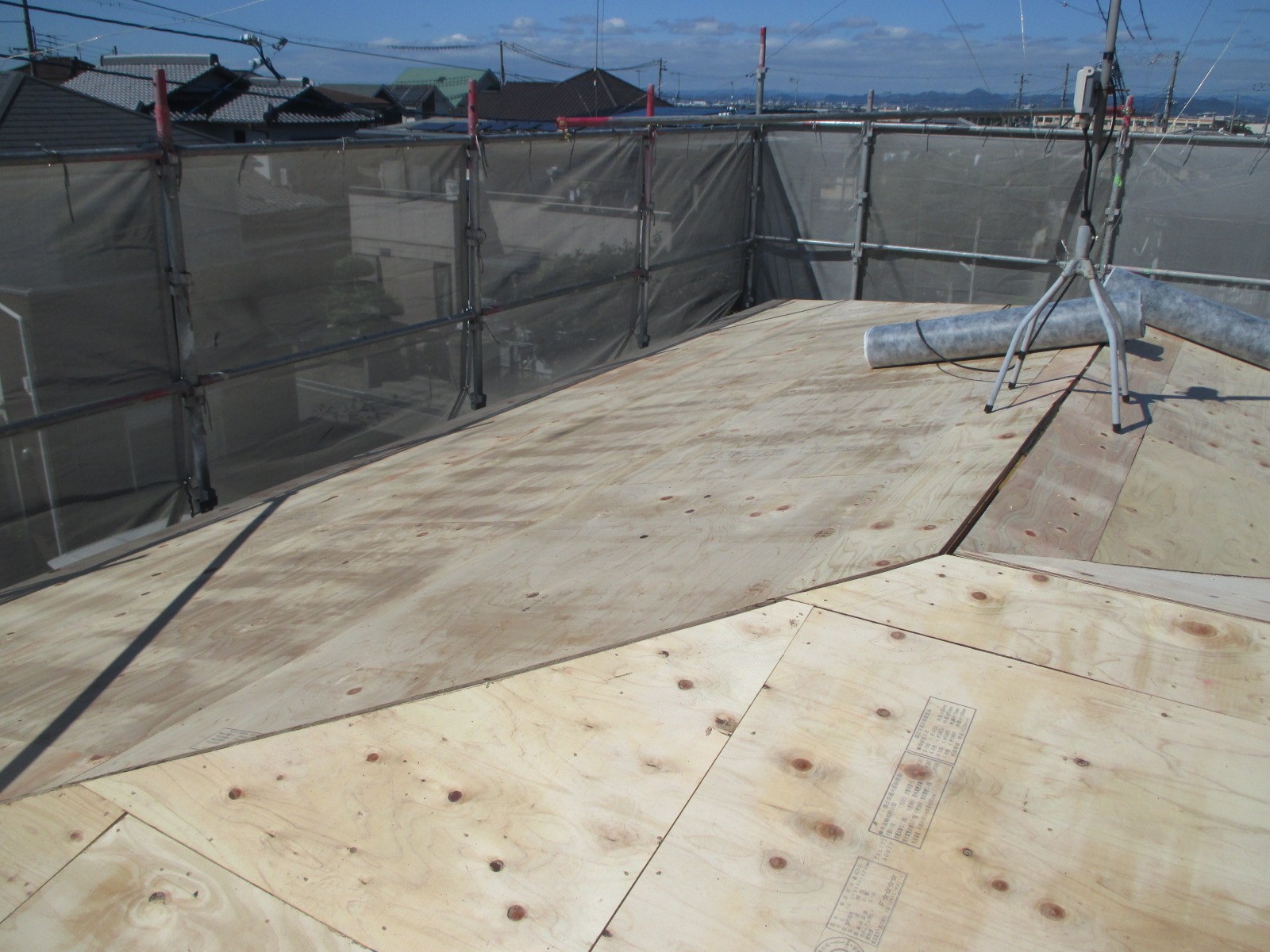 高砂市で葺き替え工事に伴う野地板施工